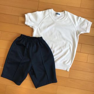 体操服 140cm 半袖シャツとハーフパンツセット(その他)