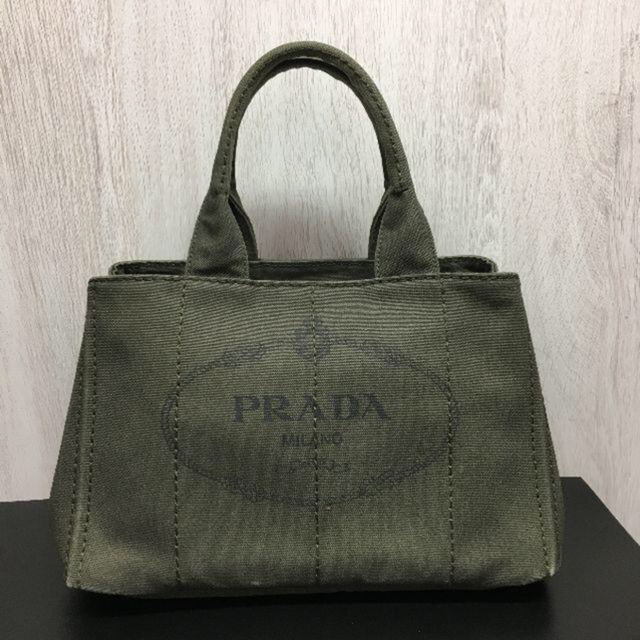 PRADA カナパ カーキ39ω