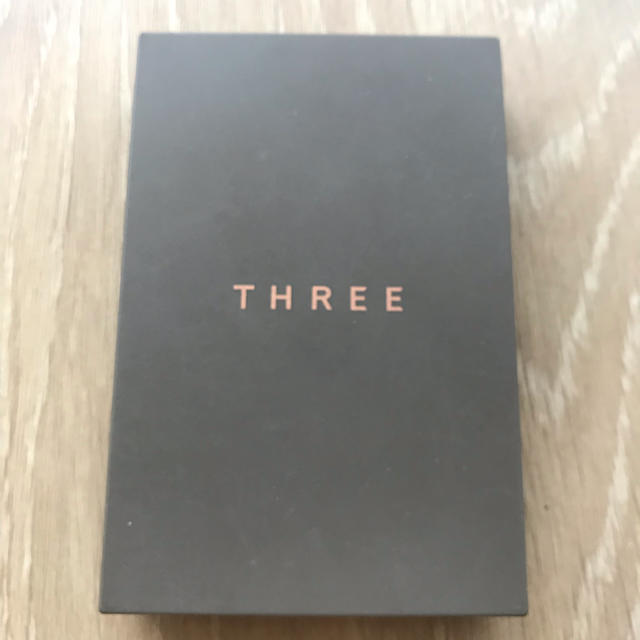 THREE(スリー)のthree アイシャドウ コスメ/美容のベースメイク/化粧品(アイシャドウ)の商品写真