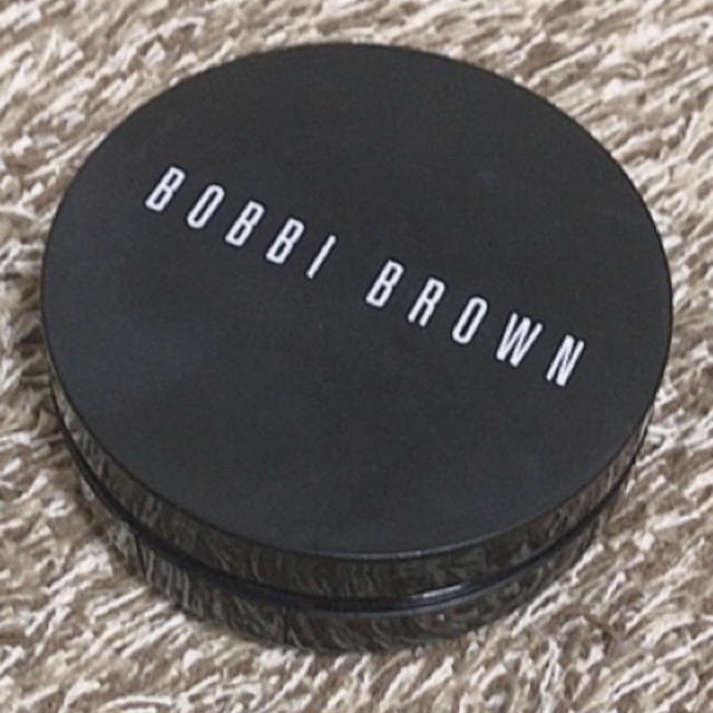 BOBBI BROWN(ボビイブラウン)の再値下！ボビーブラウン ファンデーションケース コスメ/美容のベースメイク/化粧品(その他)の商品写真