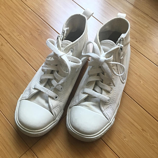 CONVERSE(コンバース)のhappiness様専用☆CONVERSE ハイカットスニーカー 21 キッズ/ベビー/マタニティのキッズ靴/シューズ(15cm~)(スニーカー)の商品写真