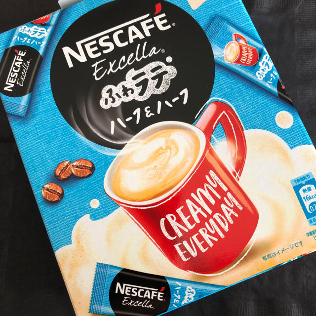 Nestle(ネスレ)のNESCAFE エクセラふわラテハーフ&ハーフ20本 食品/飲料/酒の飲料(コーヒー)の商品写真