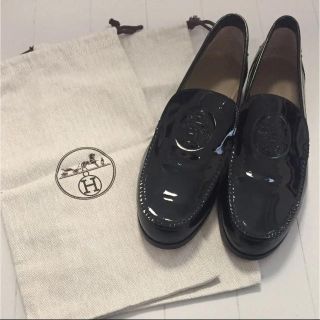 エルメス(Hermes)の試着のみ エルメス 黒 ３９ エナメルローファー(ローファー/革靴)