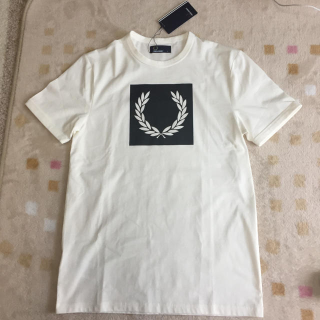 FRED PERRY(フレッドペリー)のフレッドペリー Tシャツ 新品タグ付き Sサイズ メンズのトップス(Tシャツ/カットソー(半袖/袖なし))の商品写真