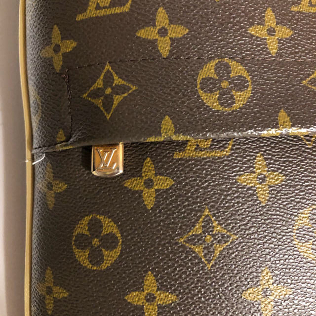 LOUIS VUITTON(ルイヴィトン)のLuis vuitton モノグラム クッション インテリア/住まい/日用品のインテリア小物(クッションカバー)の商品写真