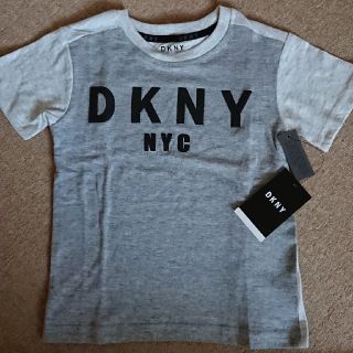 ダナキャランニューヨーク(DKNY)のDKNY ダナ・キャラン Tシャツ☆4T♪ 新品タグ付き♪(Tシャツ/カットソー)