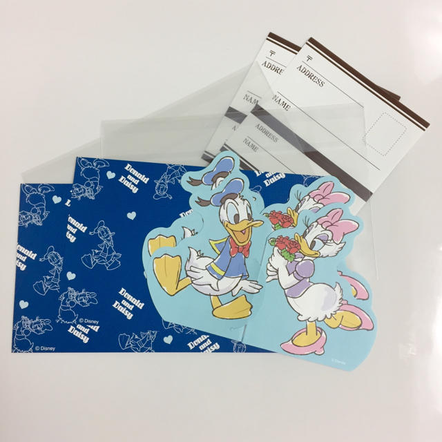 Disney(ディズニー)のドナルド&デイジー メッセージカード ハンドメイドの文具/ステーショナリー(カード/レター/ラッピング)の商品写真