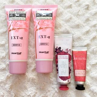 ロクシタン(L'OCCITANE)のハンドクリーム4点セット(馬油・ロクシタン)(ハンドクリーム)