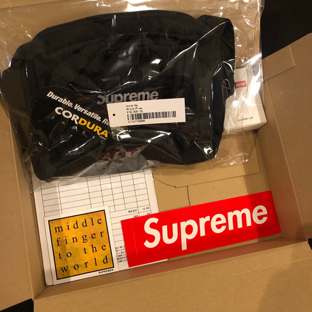 2019SS supreme shoulder bag black