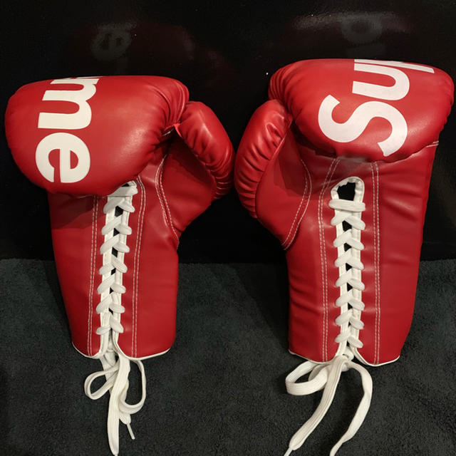早い者勝ち ボクシンググローブ シュプリーム supreme EVERLAST 早い者勝ち ボクシンググローブ シュプリーム supreme EVERLAST