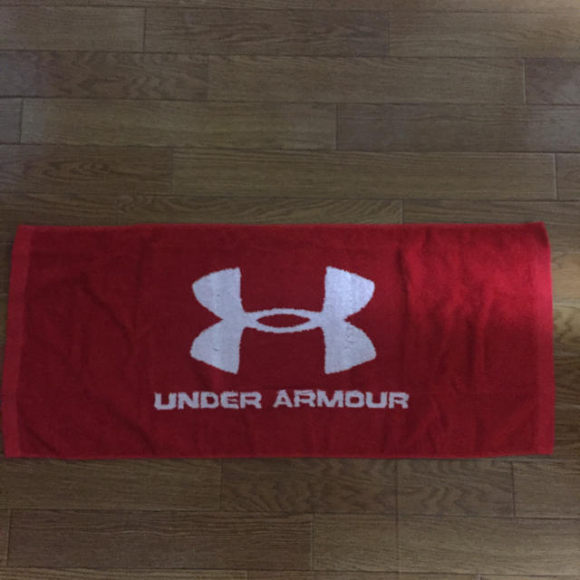 UNDER ARMOUR(アンダーアーマー)のアンダーアーマータオル スポーツ/アウトドアのスポーツ/アウトドア その他(その他)の商品写真