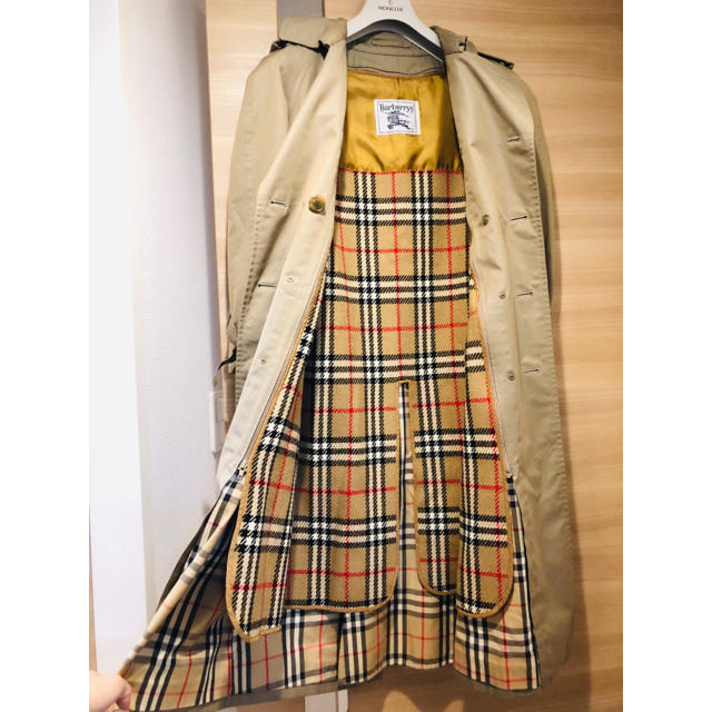 BURBERRY(バーバリー)のBURBERRY トレンチコート レディースのジャケット/アウター(トレンチコート)の商品写真