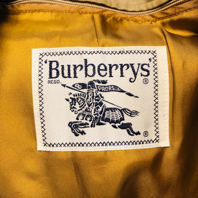 BURBERRY(バーバリー)のBURBERRY トレンチコート レディースのジャケット/アウター(トレンチコート)の商品写真