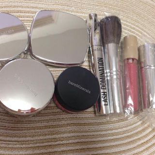 ベアミネラル(bareMinerals)の【新品】化粧品9点セット！！(その他)