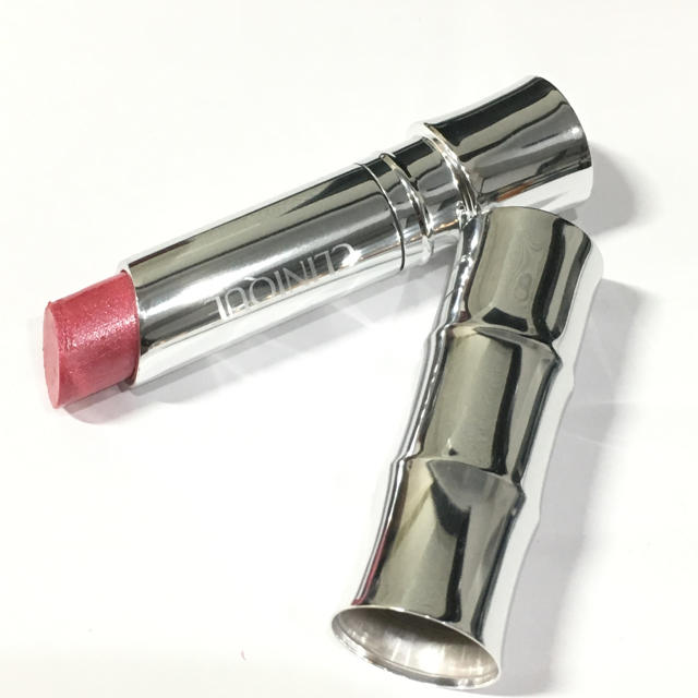 CLINIQUE(クリニーク)のクリニーク 口紅 リップ  418 未使用 コスメ/美容のベースメイク/化粧品(口紅)の商品写真