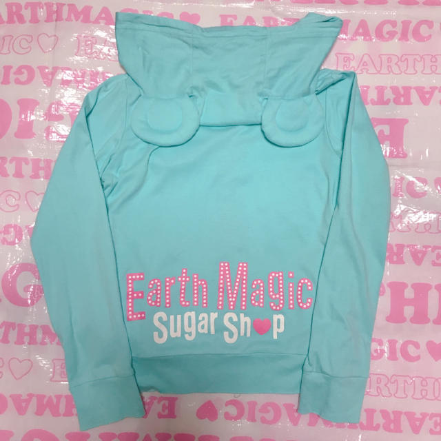 EARTHMAGIC(アースマジック)のアースマジック マフィー パーカー キッズ/ベビー/マタニティのキッズ服女の子用(90cm~)(ジャケット/上着)の商品写真