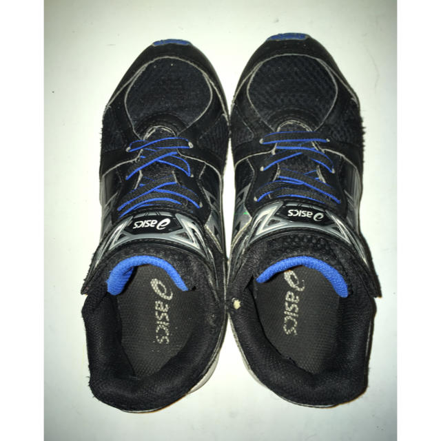 asics(アシックス)のアシックス キッズ20センチスニーカー キッズ/ベビー/マタニティのキッズ靴/シューズ(15cm~)(スニーカー)の商品写真