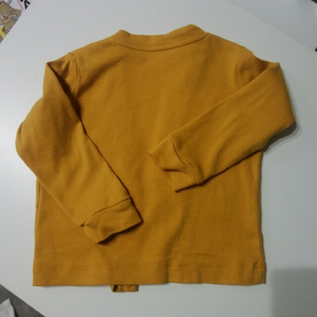 UNIQLO(ユニクロ)の春のおでかけに♪カーディガン キッズ/ベビー/マタニティのキッズ服男の子用(90cm~)(カーディガン)の商品写真