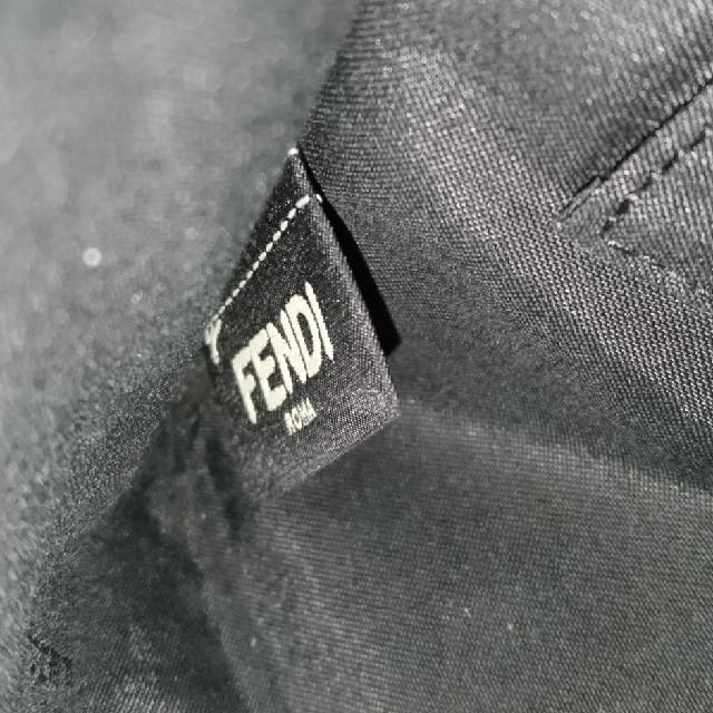 FENDI(フェンディ)の【美品】FENDI セレリアレザークラッチ メンズのバッグ(セカンドバッグ/クラッチバッグ)の商品写真