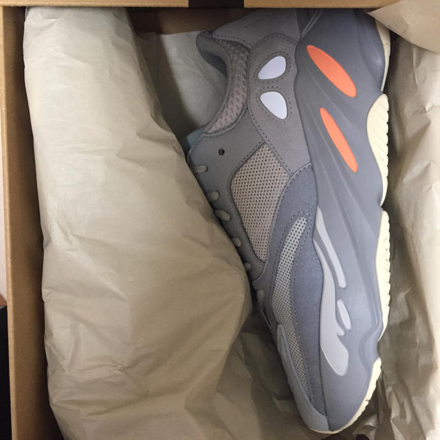 送料込 28.0cm YEEZY BOOST 700 INERTIA