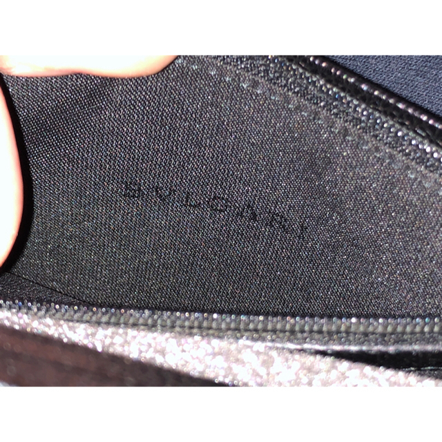 BVLGARI(ブルガリ)のBVLGARI 本物 ブルガリ シルバープレート 黒 二つ折 長財布 メンズのファッション小物(長財布)の商品写真
