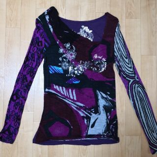 デシグアル(DESIGUAL)のDesigual レディストップス(カットソー(長袖/七分))