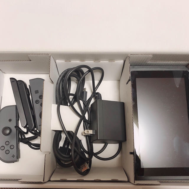 GWセール♪Nintendo Switch Joy-Con (L) / (R) GWセール♪Nintendo Switch Joy-Con (L) / (R)