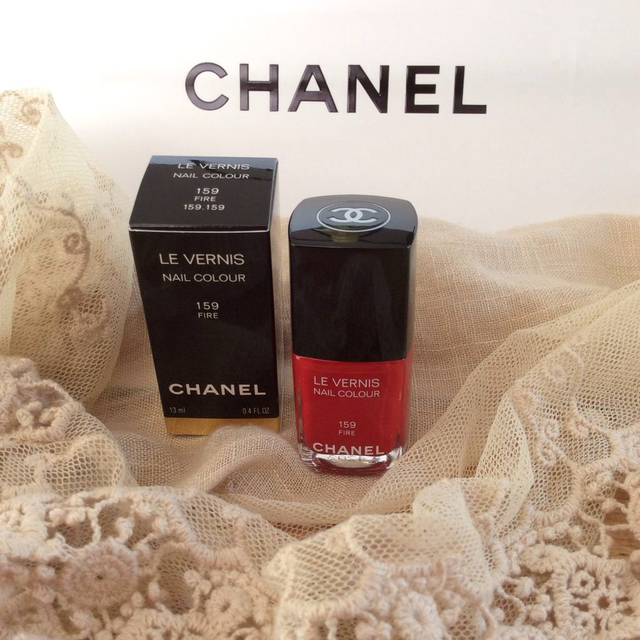 CHANEL(シャネル)のCHANEL♡ヴェルニネイルカラー新品 コスメ/美容のネイル(その他)の商品写真