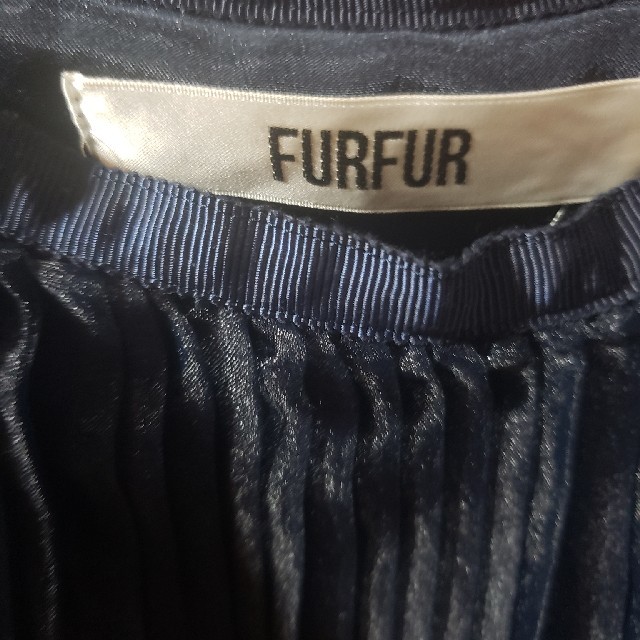 fur fur(ファーファー)のfur furアコーディオンプリーツスカート レディースのスカート(ひざ丈スカート)の商品写真