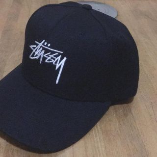 ステューシー(STUSSY)の（売り切れ）stussy 黒キャップ(キャップ)