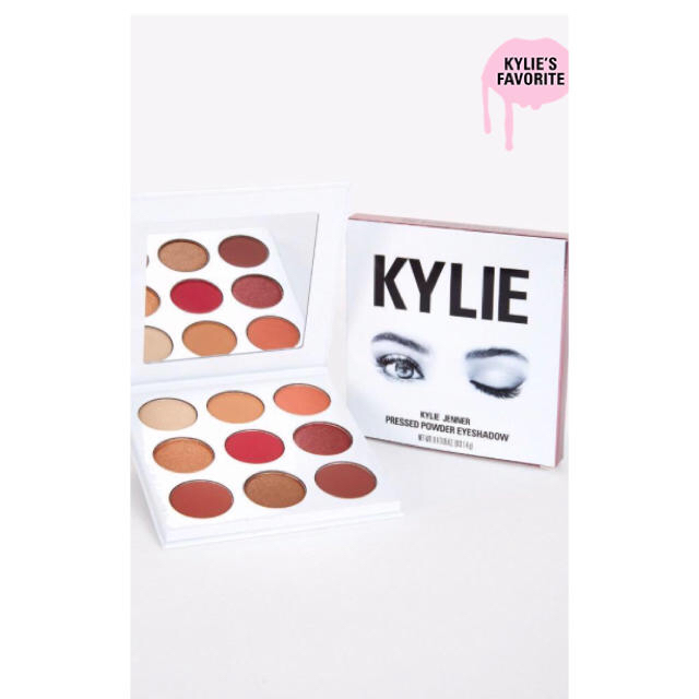 Kylie cosmetics®  アイシャドウパレット