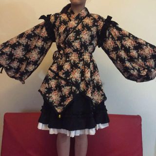 ボディライン(BODYLINE)の浴衣風ゴスロリコスプレ衣装(ひざ丈スカート)