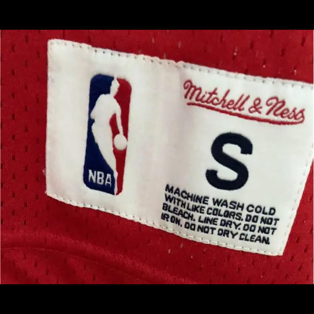 MITCHELL & NESS(ミッチェルアンドネス)のChicago Buls メンズのトップス(その他)の商品写真