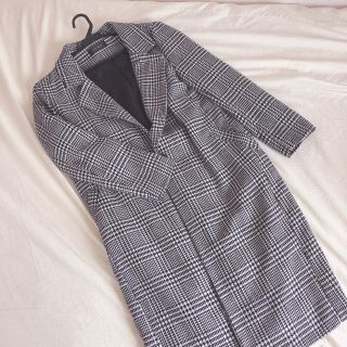 エモダ(EMODA)のコート 春服 モノクロ emoda evris(ロングコート)