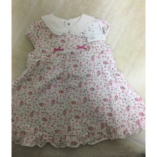 ベベ(BeBe)のべべ  新品タグ付き  花柄ワンピース(ワンピース)