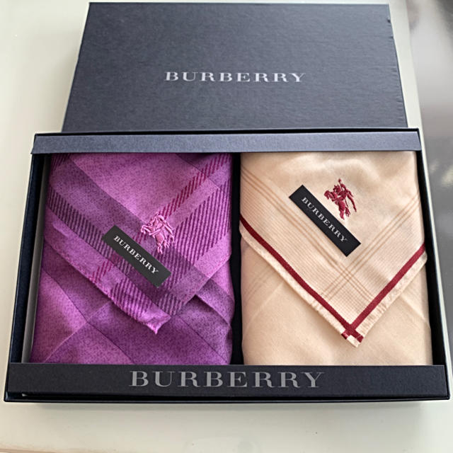 BURBERRY - BURBERRY（バーバリー）⭐️ハンカチ2枚セットの通販 by coco's shop｜バーバリーならラクマ