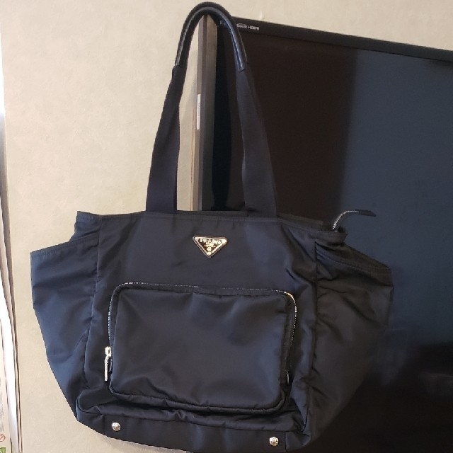 PRADA(プラダ)のPRADA⭐マザーズバッグ⭐ブラック キッズ/ベビー/マタニティのマタニティ(マザーズバッグ)の商品写真