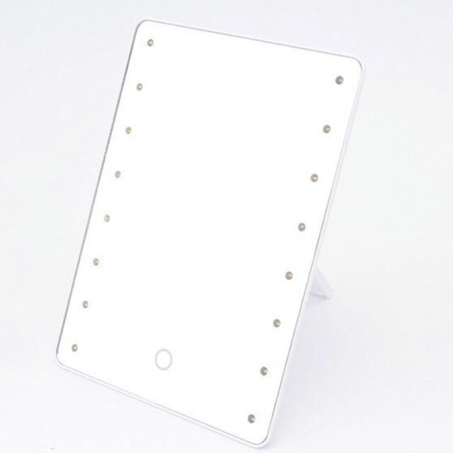 ブライトニングミラー LEDライト 16個 卓上ミラー ホワイト フランフラン風 インテリア/住まい/日用品のインテリア小物(卓上ミラー)の商品写真