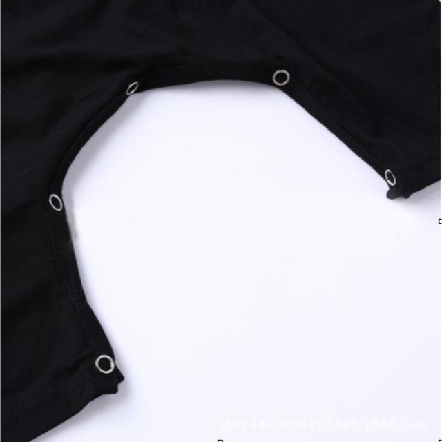 新品 ベビー服 子ども服 キッズ ロンパース 黒 ロンT ロゴ 春 80 キッズ/ベビー/マタニティのベビー服(~85cm)(ロンパース)の商品写真