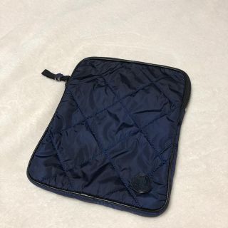 モンクレール(MONCLER)のMONCLER モンクレール クラッチバッグ タブレットケース(セカンドバッグ/クラッチバッグ)