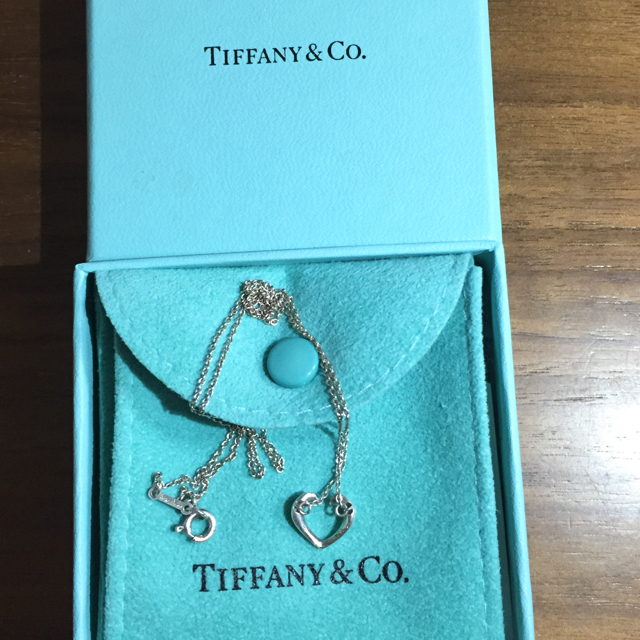 Tiffany & Co.(ティファニー)の最終お値下げ USAで購入 テンダネス ハートネックレス レディースのアクセサリー(ネックレス)の商品写真