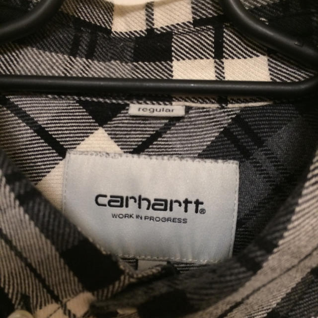 carhartt(カーハート)のカーハート   シャツ  carhartt wip   メンズのトップス(シャツ)の商品写真