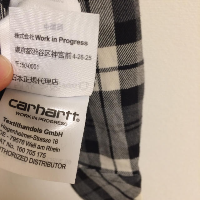 carhartt(カーハート)のカーハート   シャツ  carhartt wip   メンズのトップス(シャツ)の商品写真