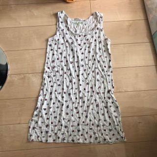 ローラアシュレイ(LAURA ASHLEY)のUNIQLO チュニック LAURA ASHLEY コラボ(チュニック)