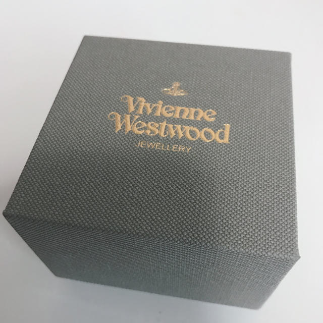 Vivienne Westwood(ヴィヴィアンウエストウッド)の【Vivienne Westwood】ピアス【新品】 レディースのアクセサリー(ピアス)の商品写真