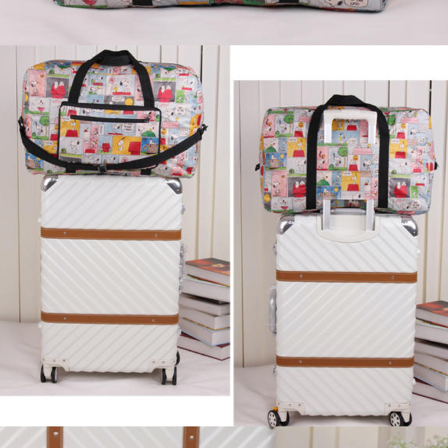 翌即日発送★スヌーピー★旅行バッグ★スーツケース★キャリーバッグ レディースのバッグ(スーツケース/キャリーバッグ)の商品写真