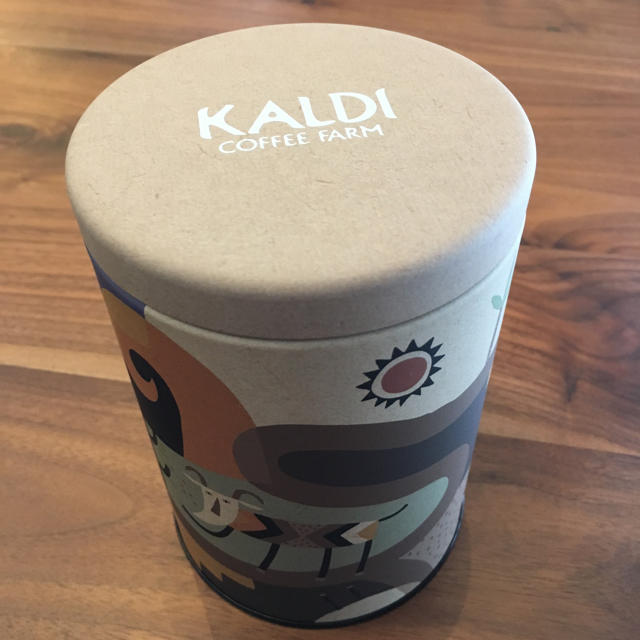 KALDI(カルディ)のKALDI 伝説柄 キャニスター インテリア/住まい/日用品のキッチン/食器(容器)の商品写真