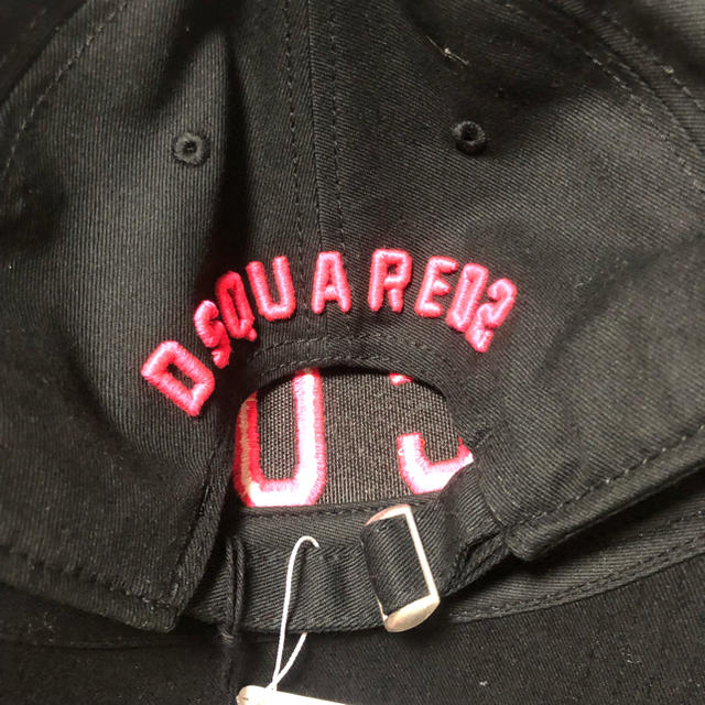 DSQUARED2(ディースクエアード)のディースク ダメージキャップ 新品未使用 メンズの帽子(キャップ)の商品写真