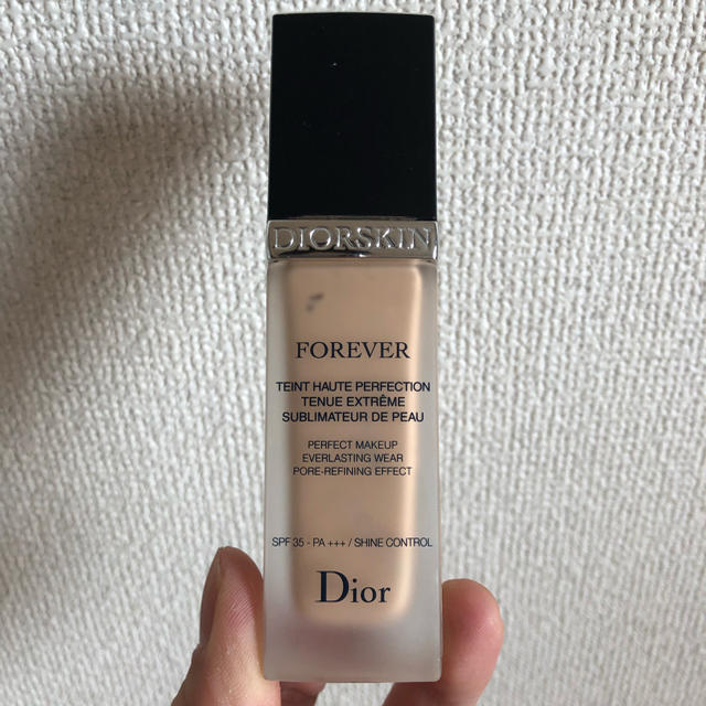 Dior リキッドファンデーション ディオールスキン FOREVER コスメ/美容のベースメイク/化粧品(ファンデーション)の商品写真