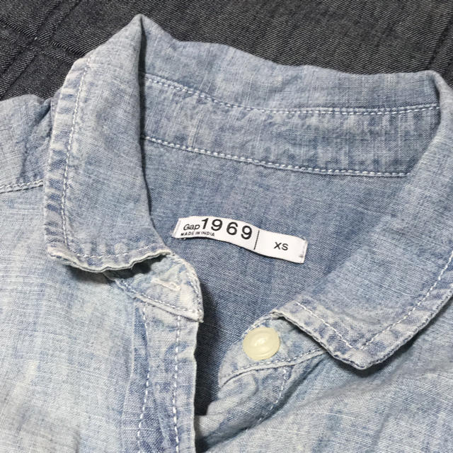 GAP(ギャップ)の半袖シャツ、サロペット ※専用※ レディースのトップス(シャツ/ブラウス(半袖/袖なし))の商品写真